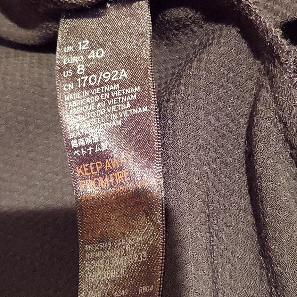 Blazer - Picture 7 of 7